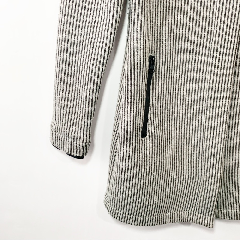 Roots Canada long striped toggle funnel neck coat - Picture 5 of 9